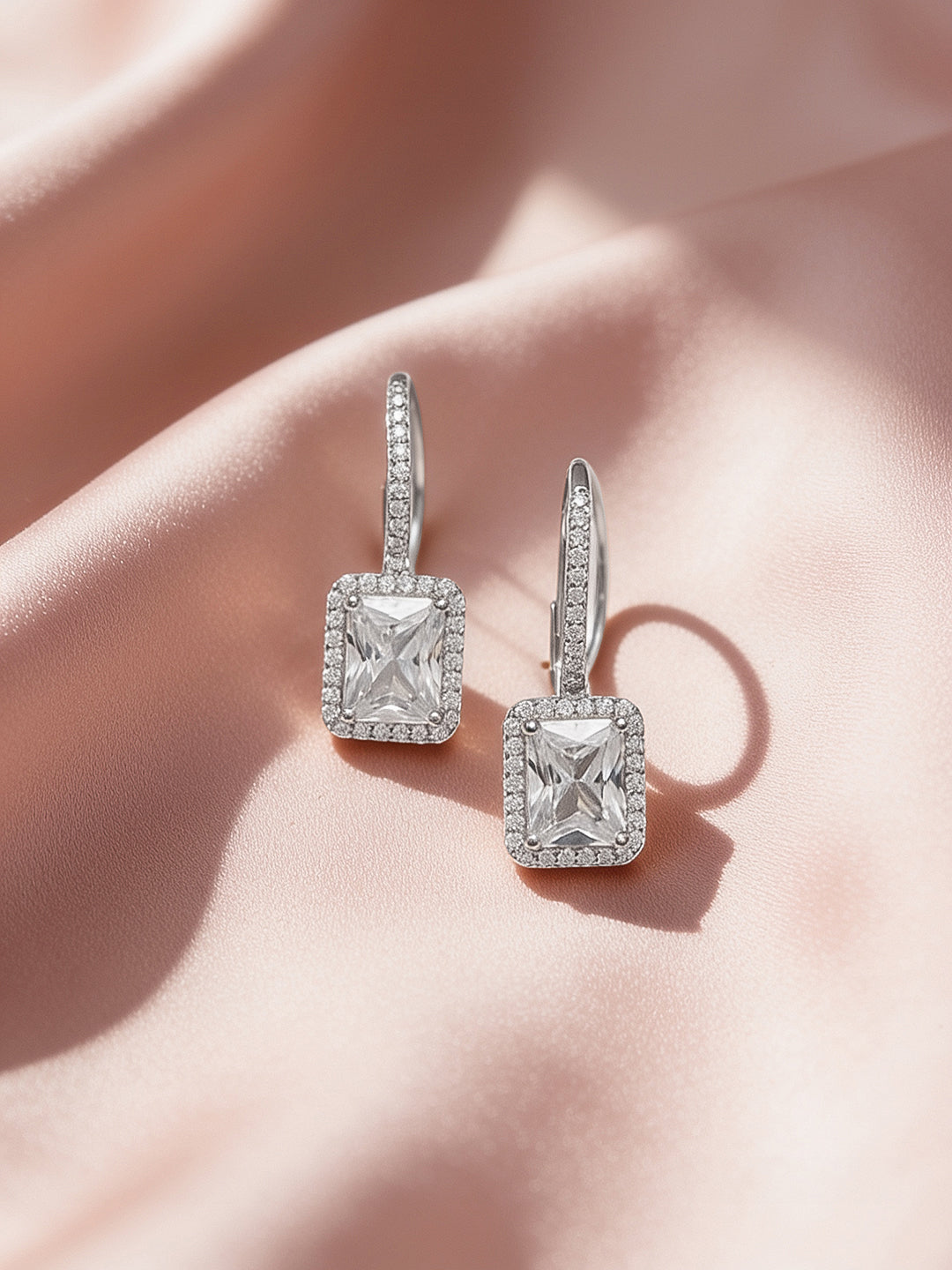 925 Fine Silver Rhodium Plated Cubic Drop Earrings フリーサイズ
