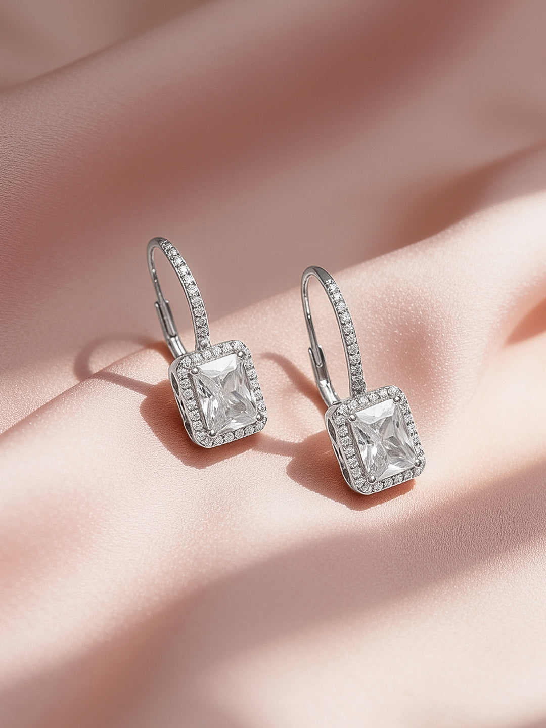 925 Fine Silver Rhodium Plated Cubic Drop Earrings フリーサイズ