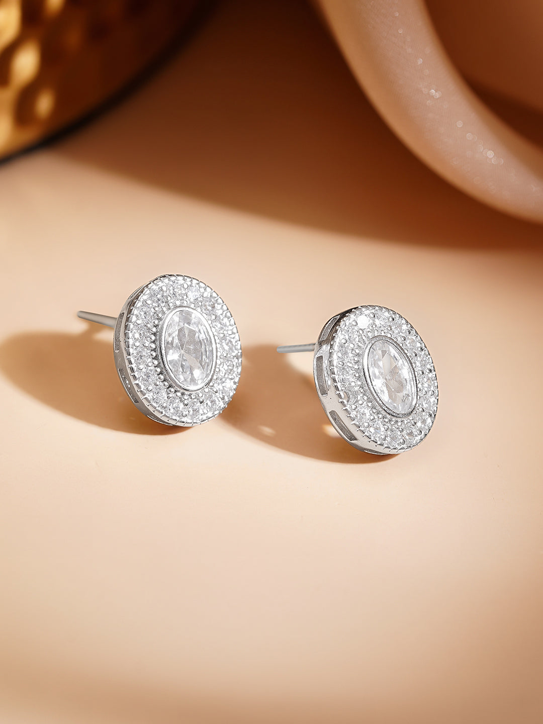 925 Fine Silver Radiant Crystal Stud Earrings フリーサイズ