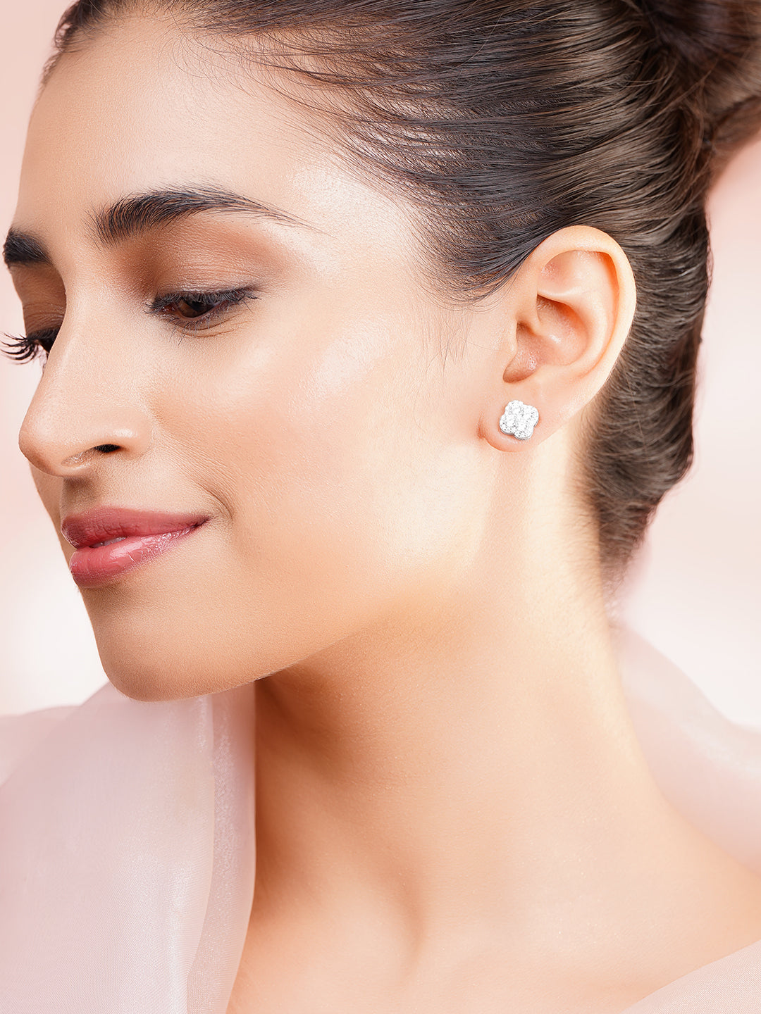 925 Fine Silver Rhodium Plated Floral Stud Earrings フリーサイズ
