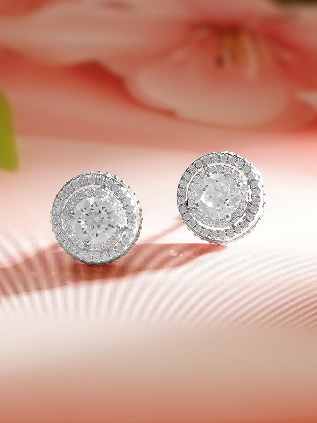925 Fine Silver Crystal Radiance Stud Earrings フリーサイズ