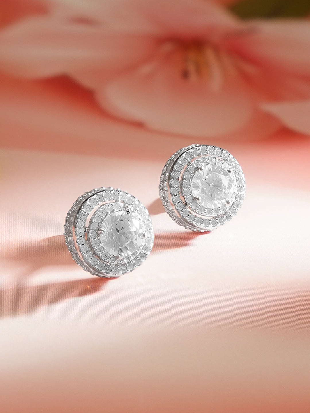 925 Fine Silver Crystal Radiance Stud Earrings フリーサイズ