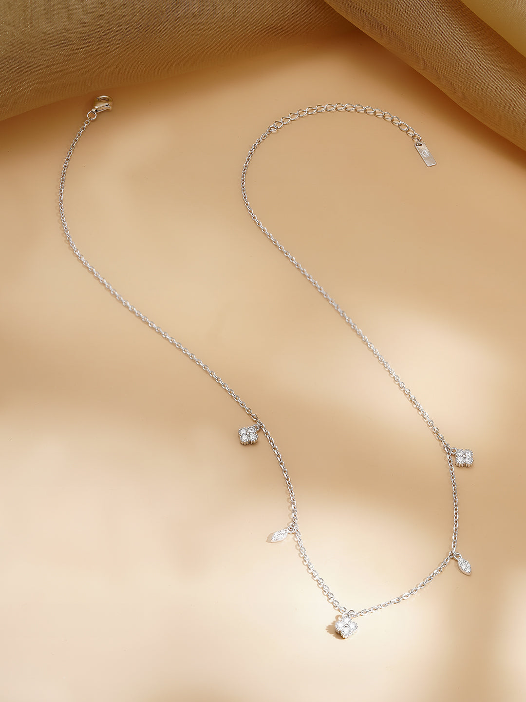 925 Fine Silver Rhodium Plated Multi Charm Necklace フリーサイズ