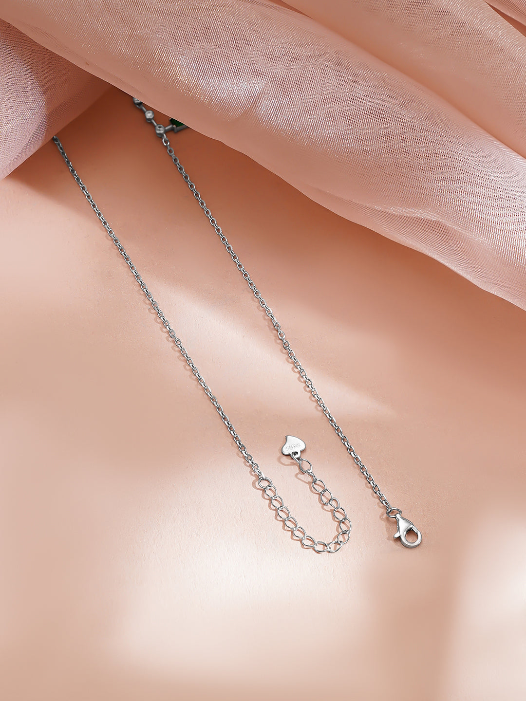 925 Fine Silver Rhodium Plated Emerald Necklace フリーサイズ