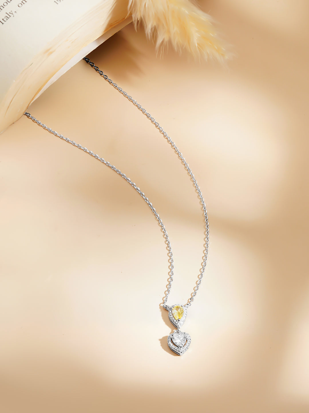 925 Fine Silver Rhodium Plated Yellow Citrine Heart Pendant フリーサイズ