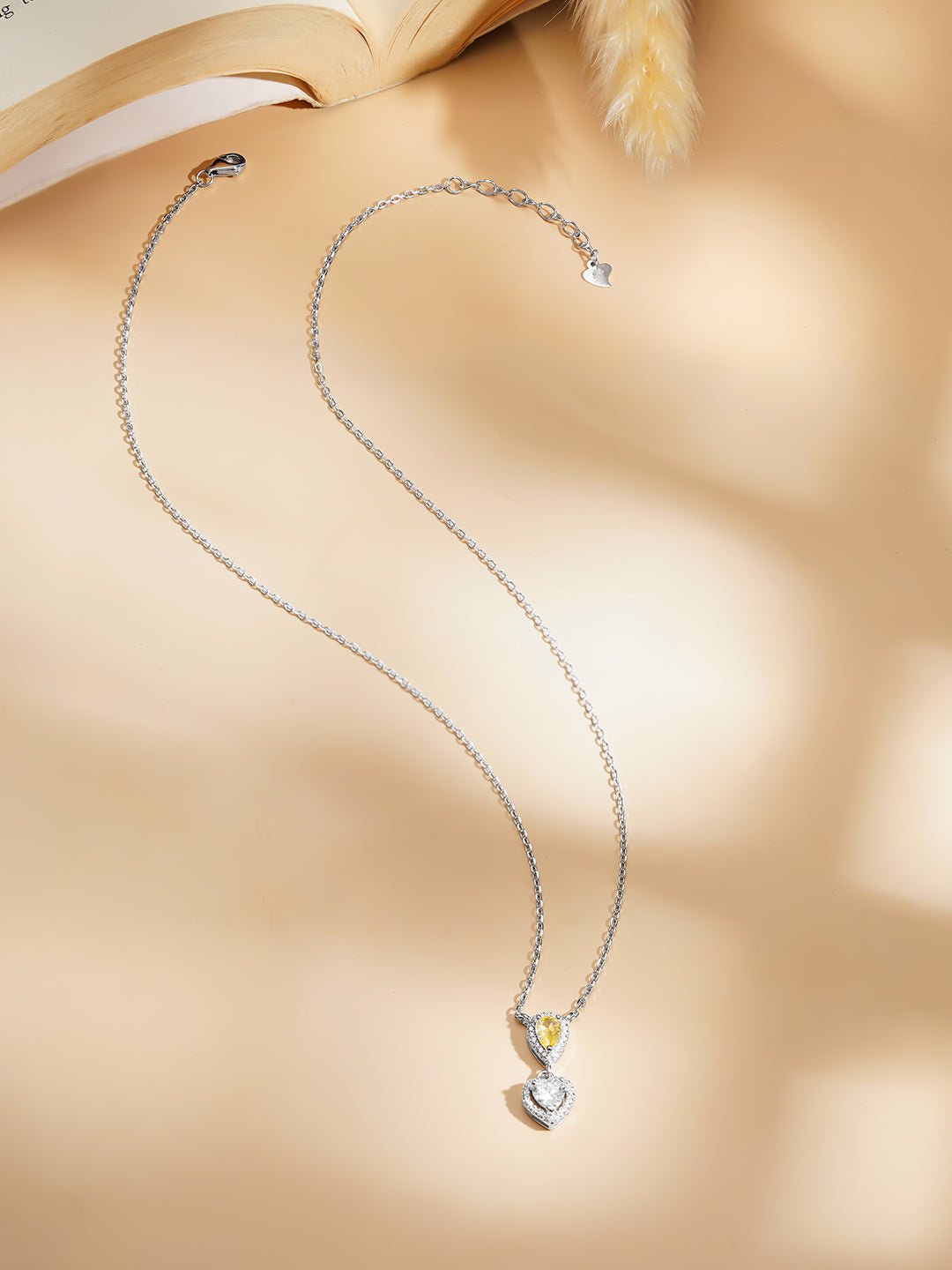 925 Fine Silver Rhodium Plated Yellow Citrine Heart Pendant フリーサイズ