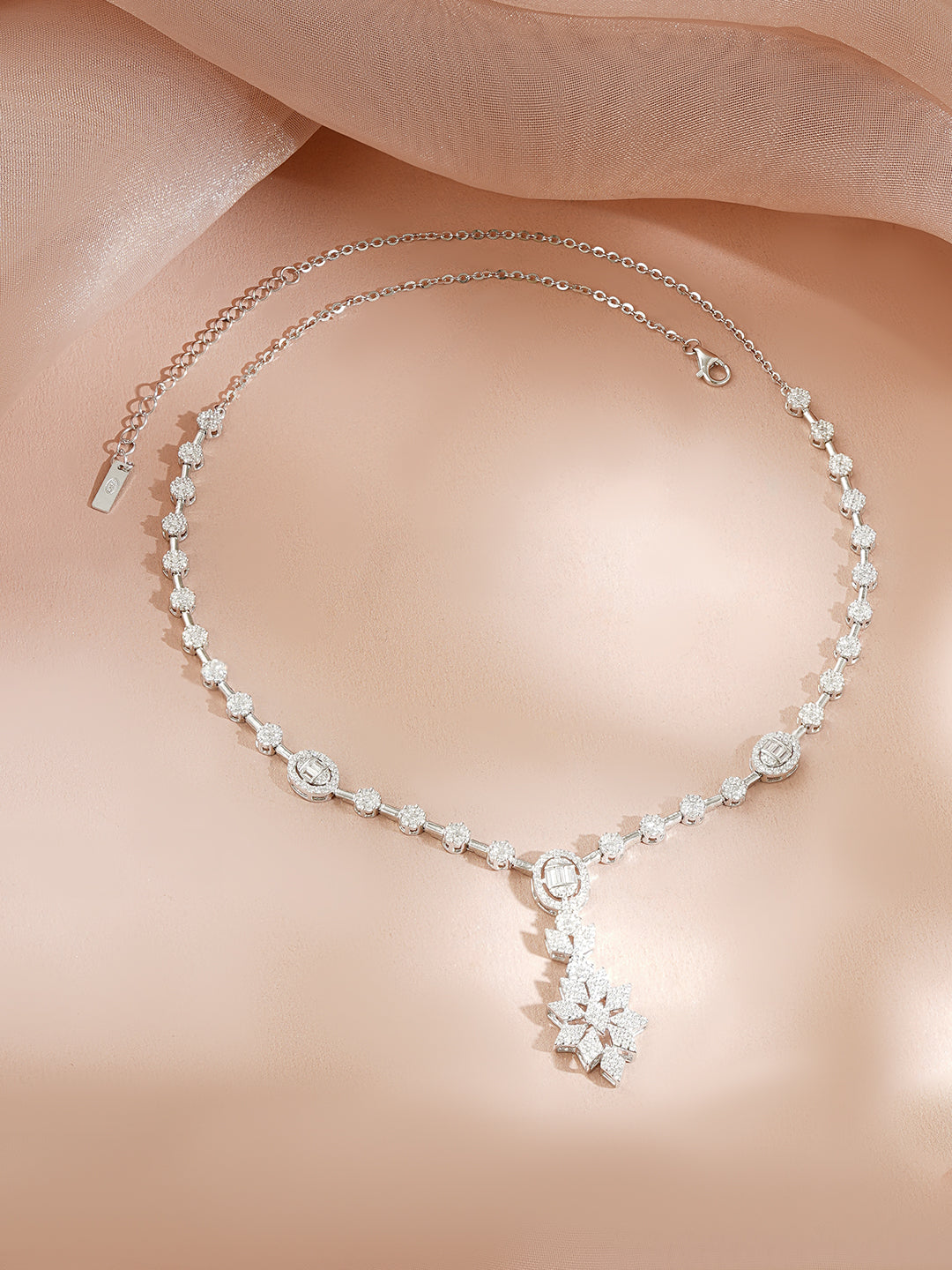 925 Fine Silver Rhodium Plated Geometric Floral Drop American Diamon Zirconia Necklace フリーサイズ