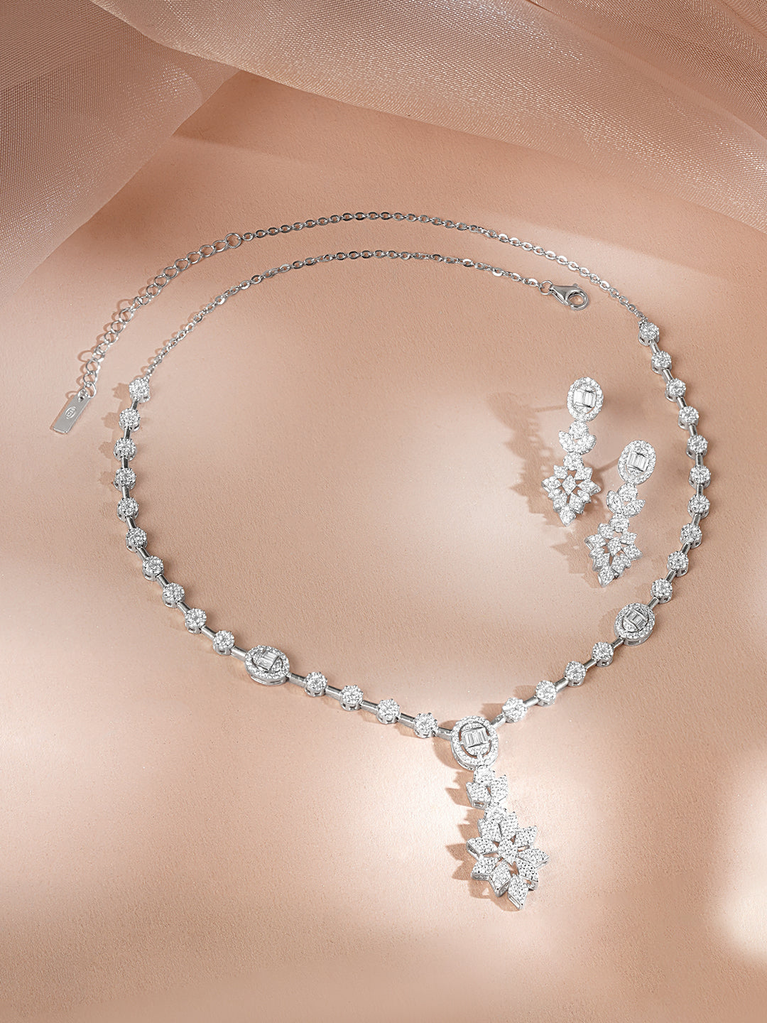 925 Fine Silver Silver Cubic Zirconia Floral Drop Necklace Set フリーサイズ