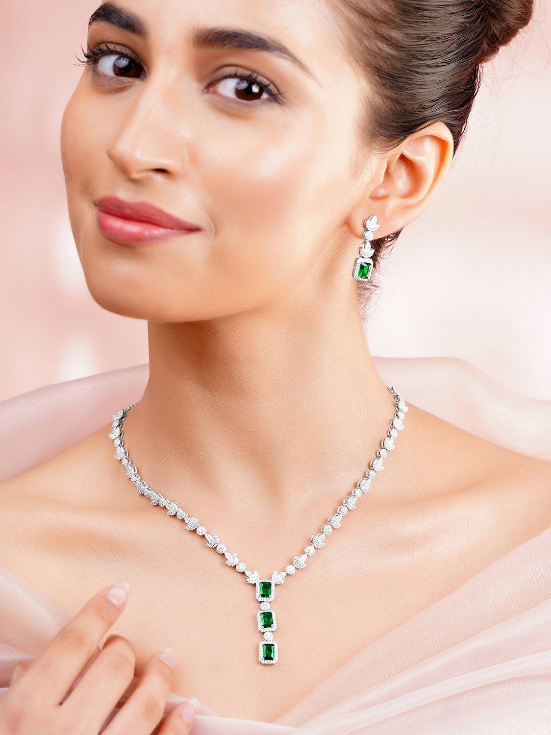 925 Fine Silver Rhodium Plated Cubic Drop Emerald Necklace Set フリーサイズ