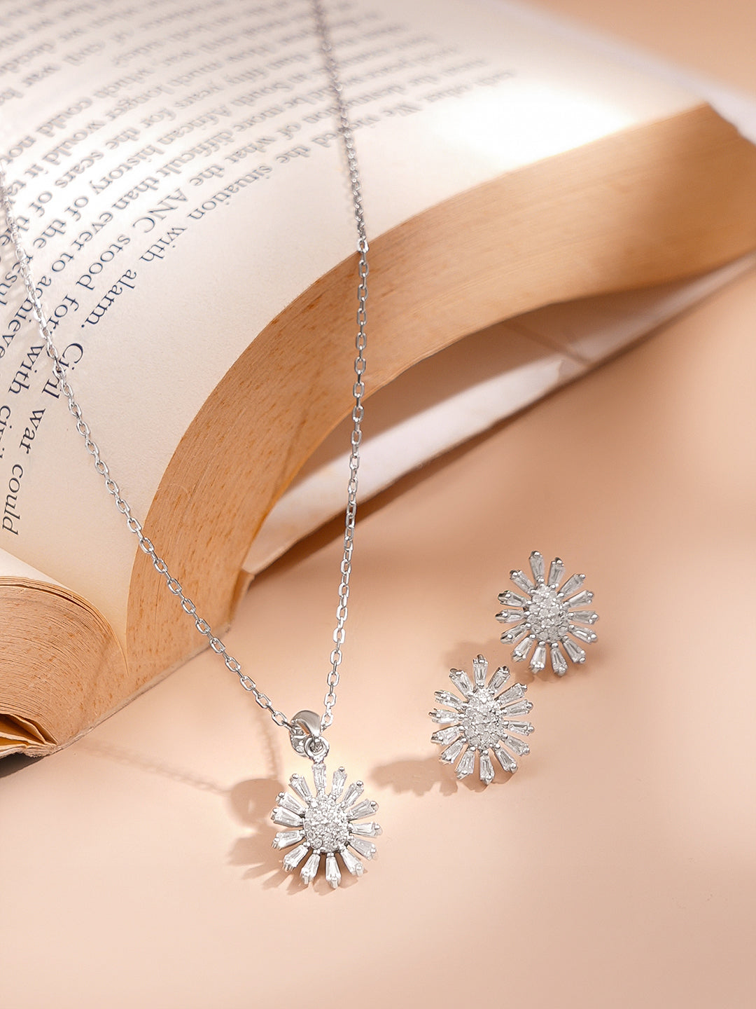 925 Fine Silver Rhodium Plated Floral Charm Necklace Set フリーサイズ