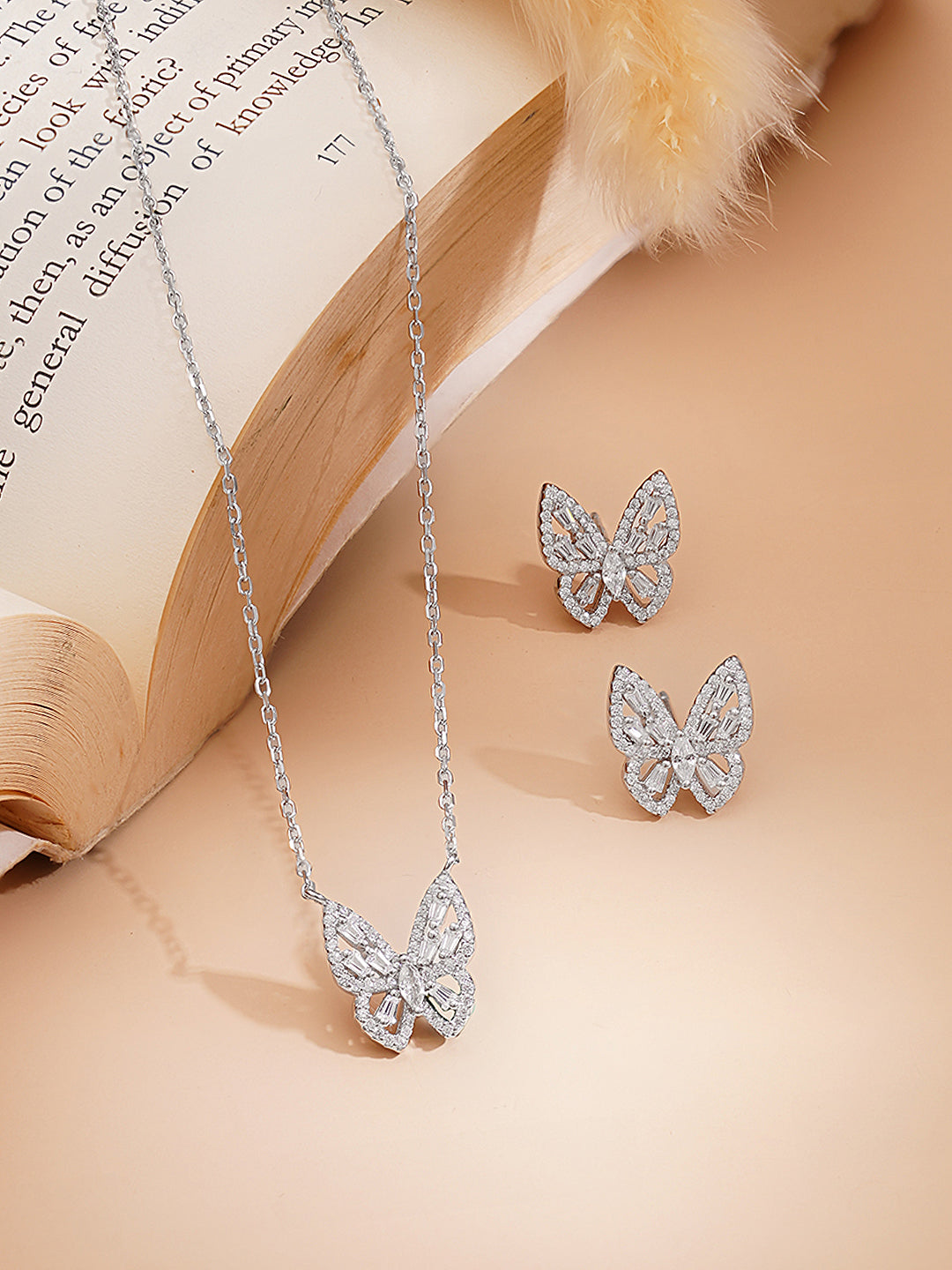 925 Fine Silver Rhodium Plated Cubic Zirconia Butterfly Pendant Necklace Set フリーサイズ