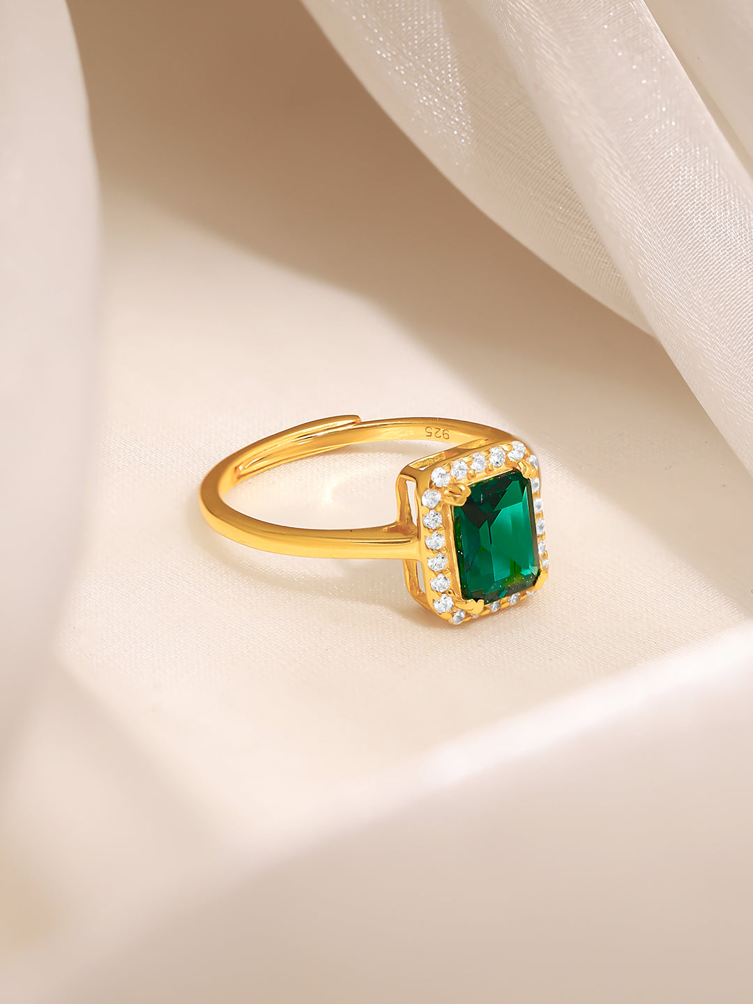 925 Fine Silver Gold Plated Green Emerald Cut Crystal Halo Ring フリーサイズ