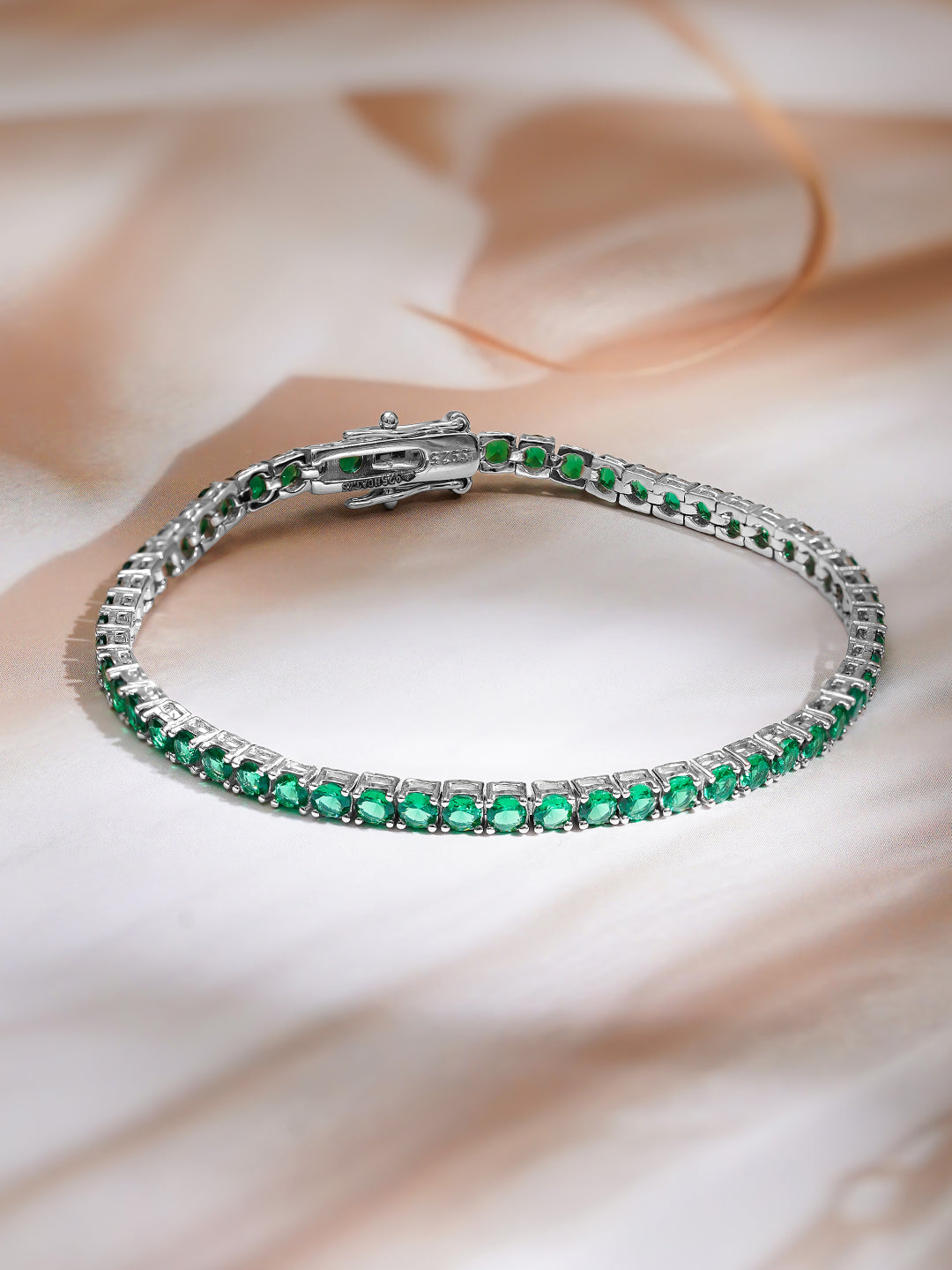 925 Fine Silver Rhodium Plated American Diamond Zirconia Emerald Green Bracelet フリーサイズ