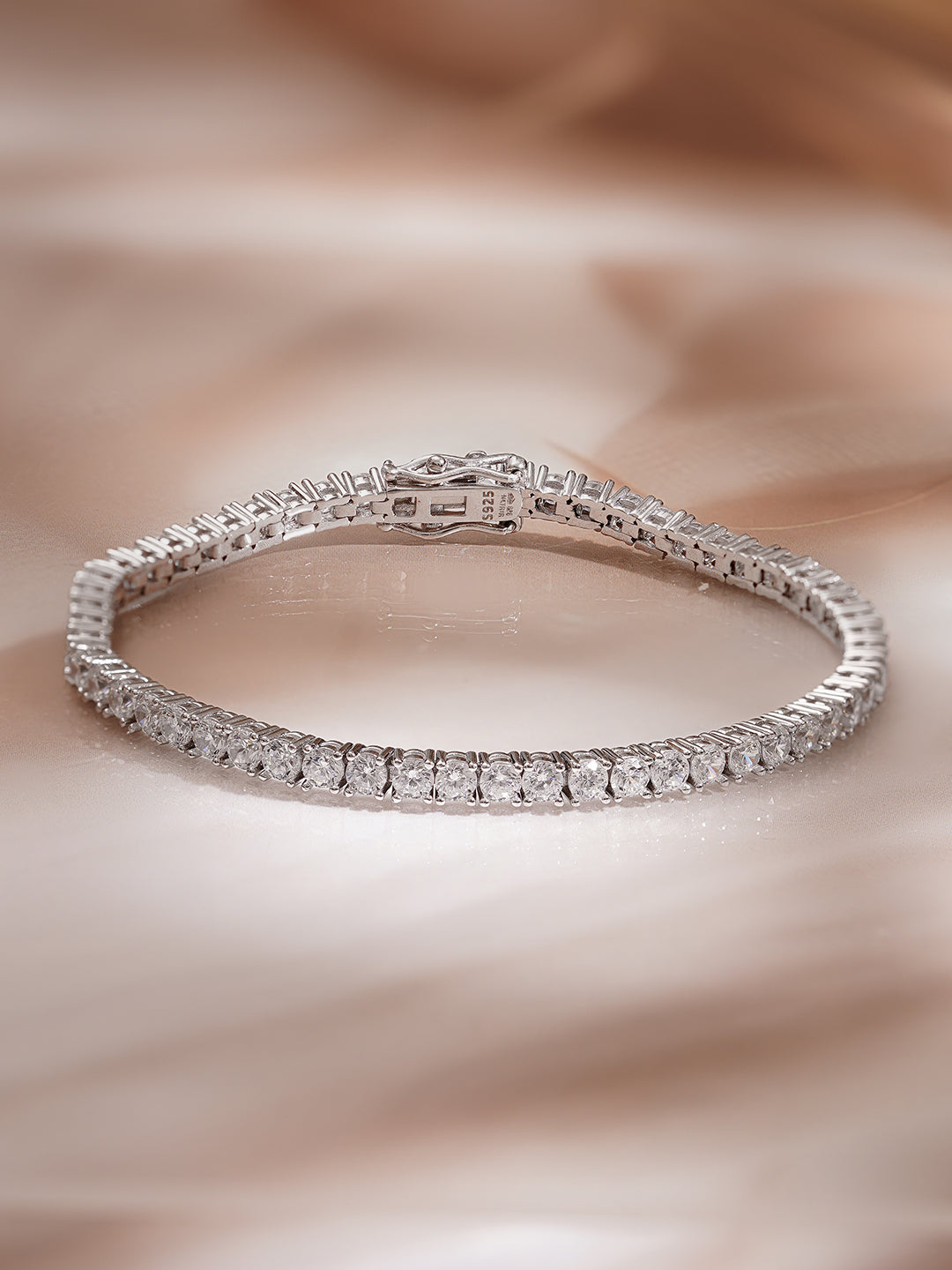 925 Fine Silver Rhodium Plated American Diamond Zirconia Snake Design Bracelet フリーサイズ