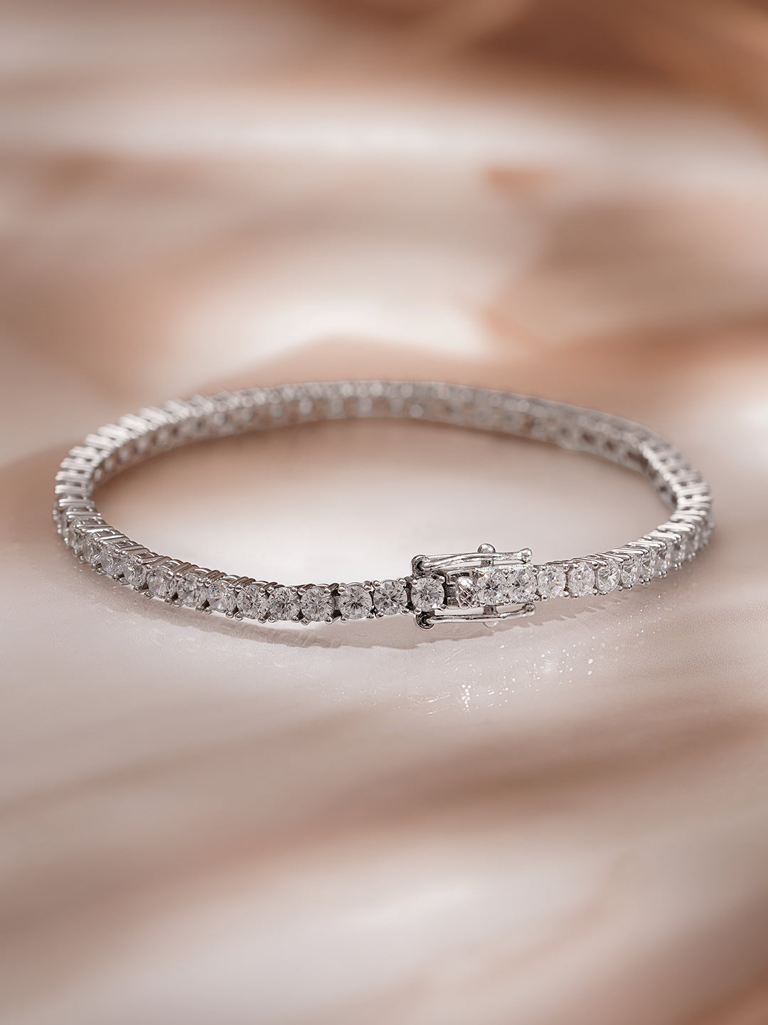 925 Fine Silver Rhodium Plated American Diamond Zirconia Snake Design Bracelet フリーサイズ