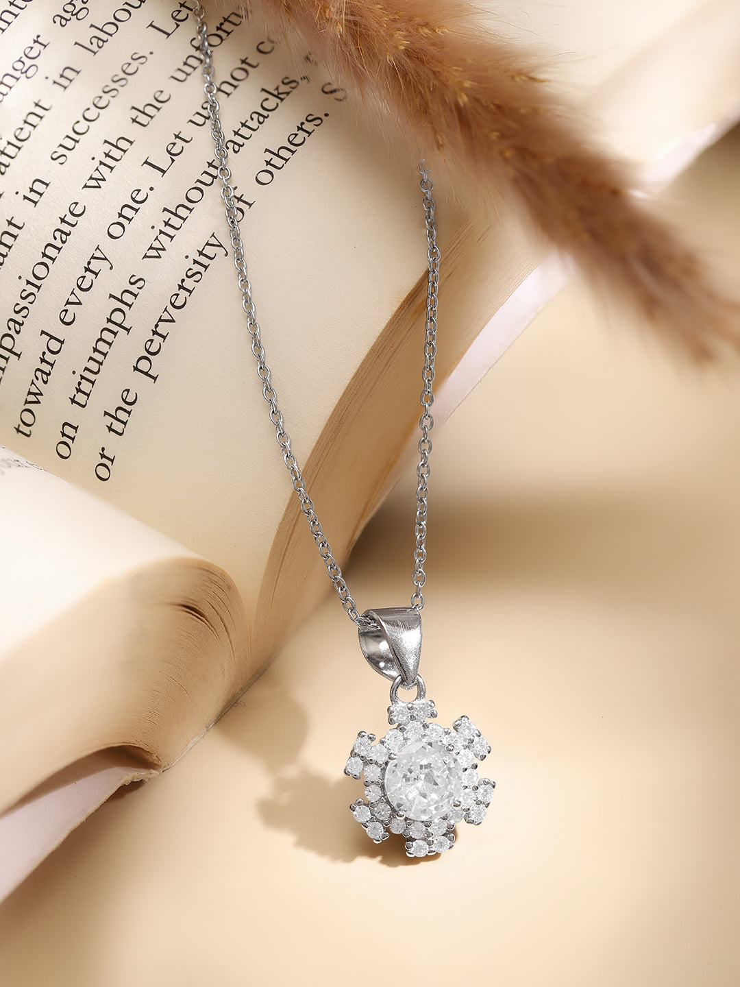 925 Fine Silver Rhodium Plated Floral Chrm Necklace フリーサイズ