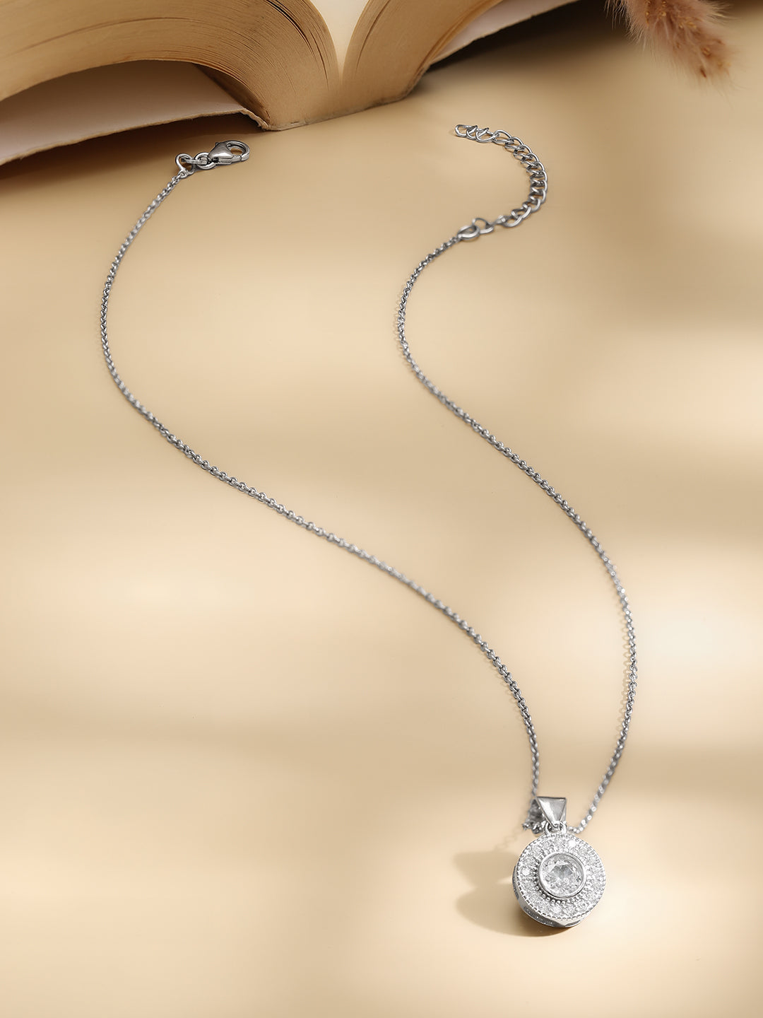 925 Fine Silver Rhodium Plated Coin Chram Pendant Necklace フリーサイズ