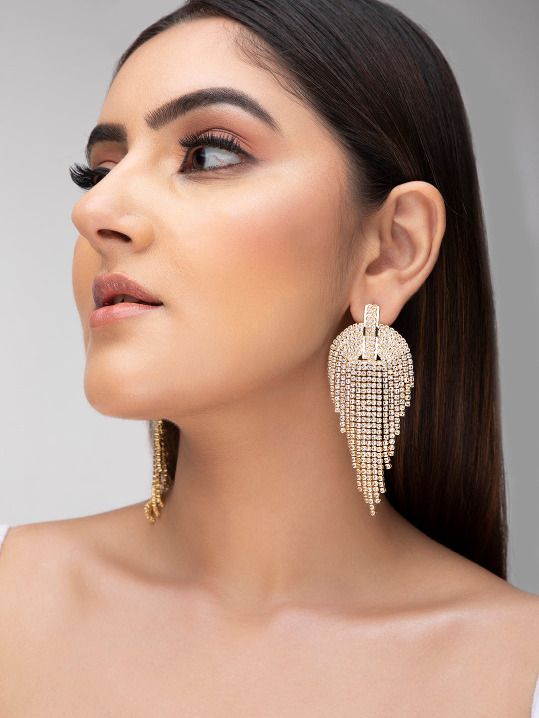 Golf Toned Tassel Dangler Earrings Gold