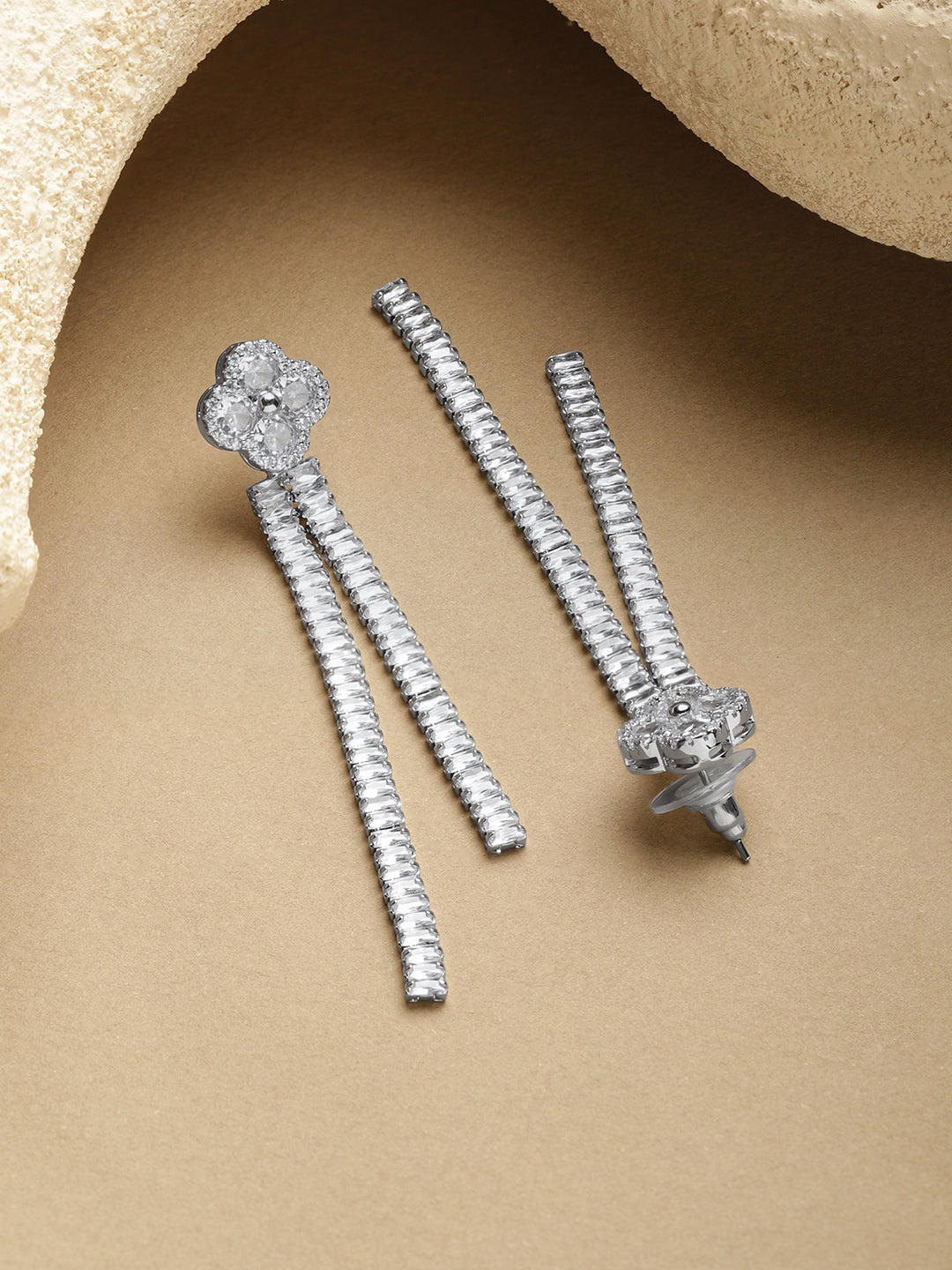 Silver Crystal Long Dangler Earrings フリーサイズ