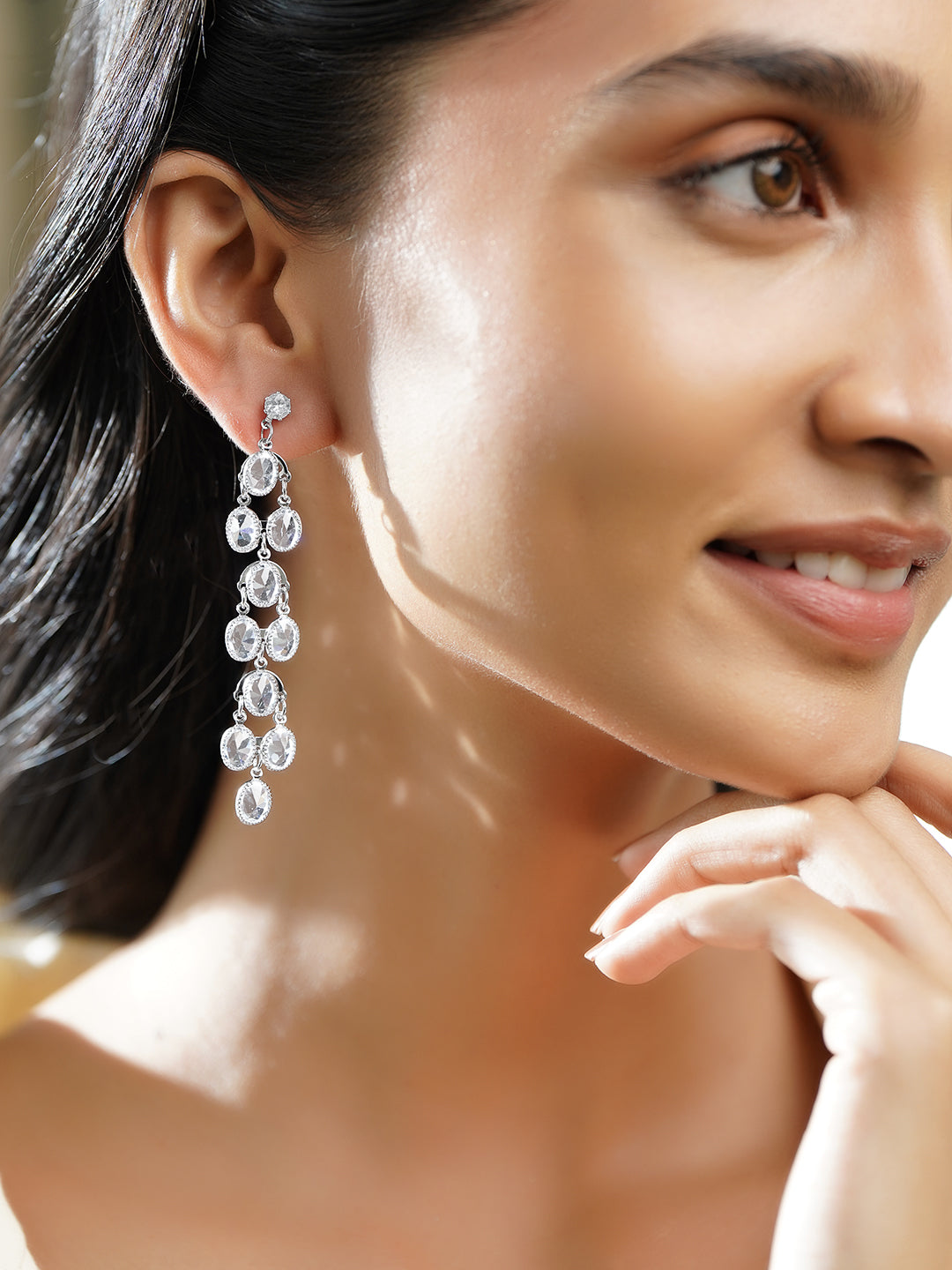 Evening Sparkle Crystal Cascade Earrings フリーサイズ