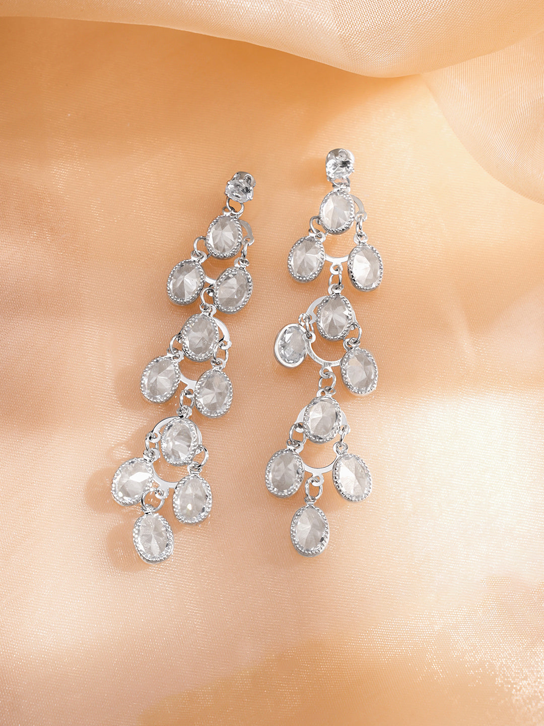 Evening Sparkle Crystal Cascade Earrings フリーサイズ
