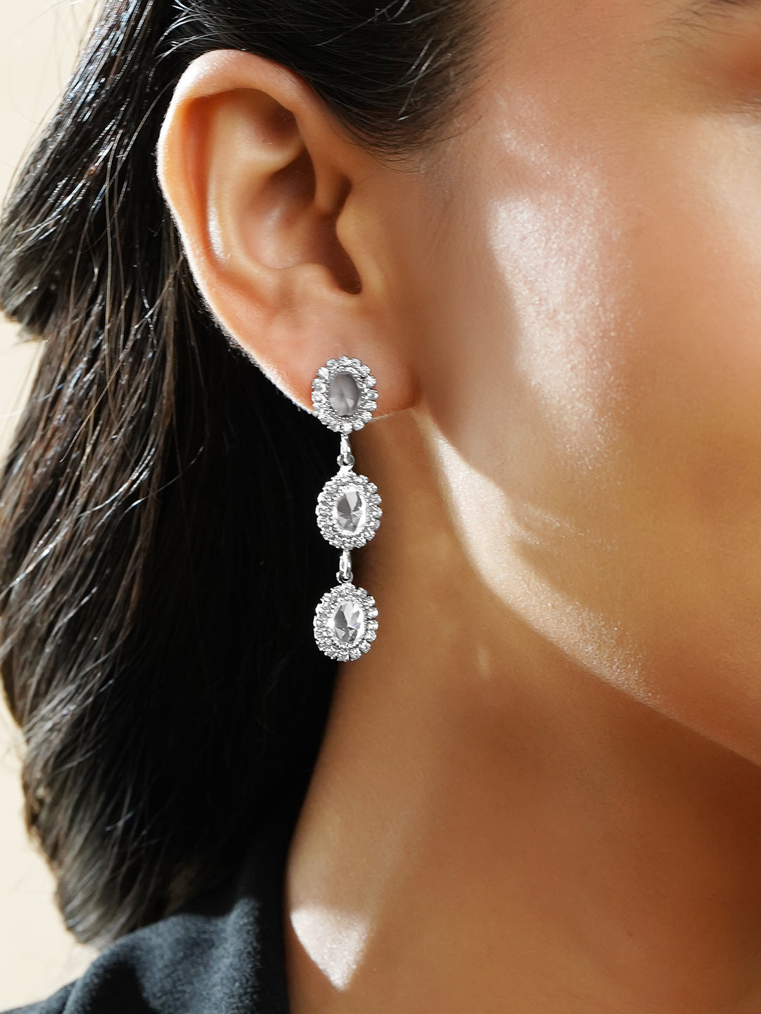 Rubans Voguish Rhodium Plated Clear Cubic Zirconia Triple Drop Dangler Earrings フリーサイズ