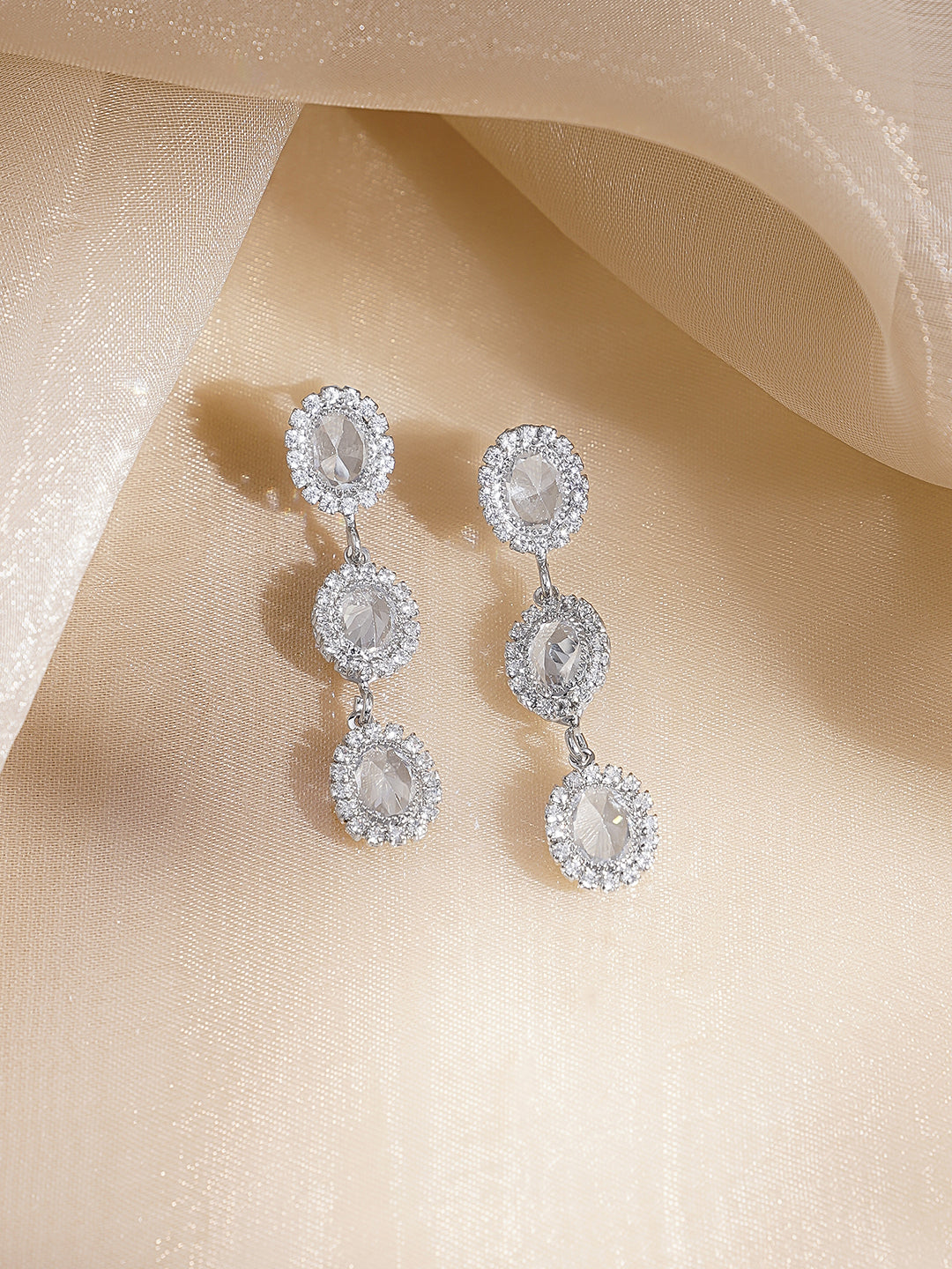 Rubans Voguish Rhodium Plated Clear Cubic Zirconia Triple Drop Dangler Earrings フリーサイズ