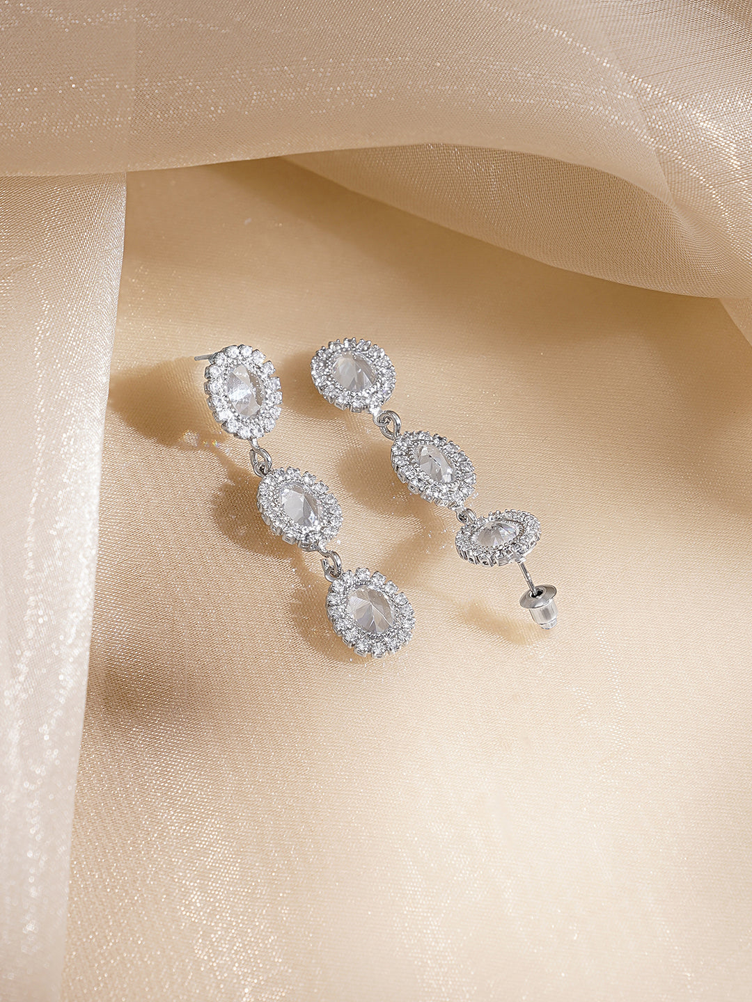 Rubans Voguish Rhodium Plated Clear Cubic Zirconia Triple Drop Dangler Earrings フリーサイズ