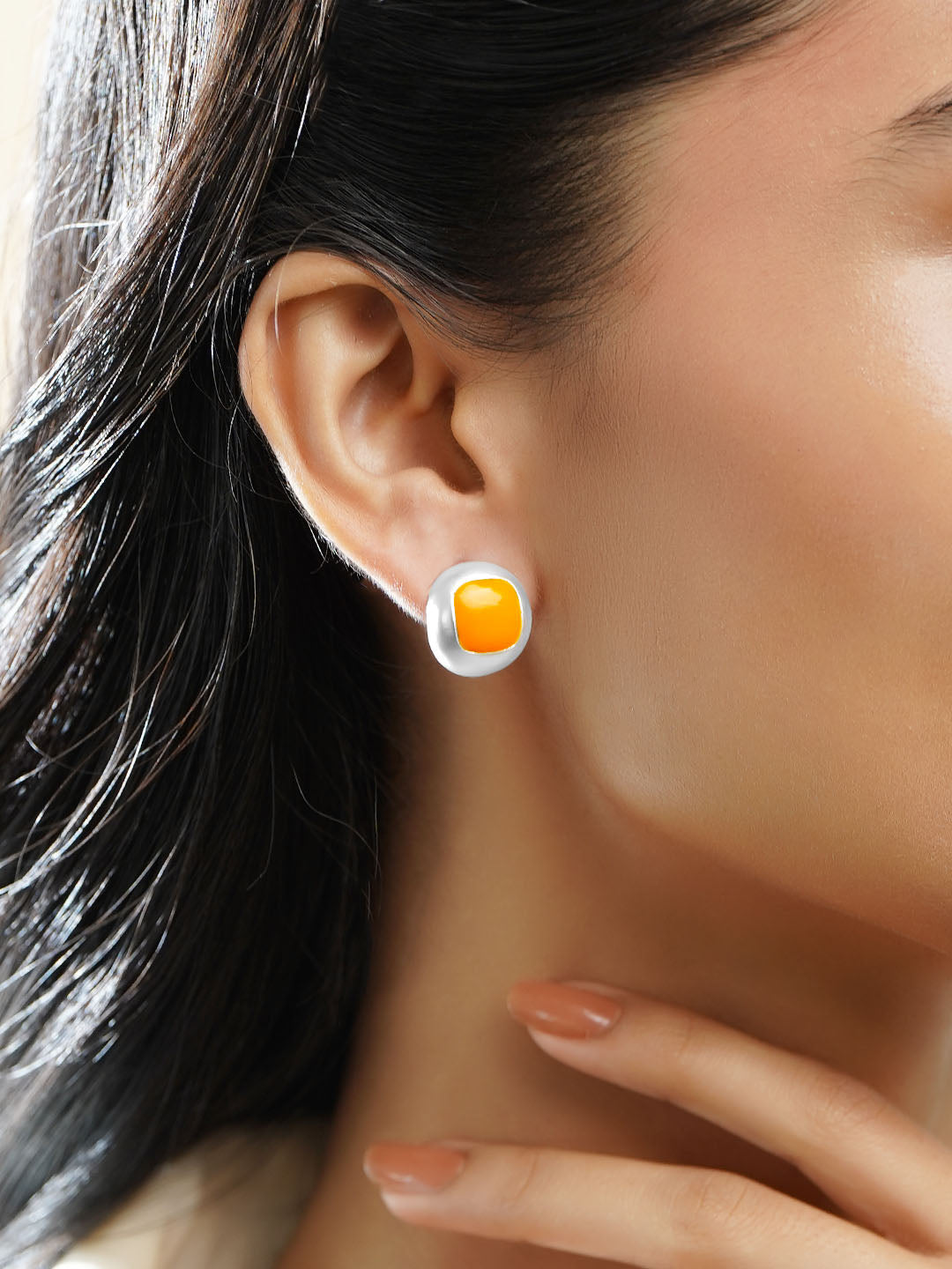 Minimal Yellow Enamel Stud Earrings フリーサイズ