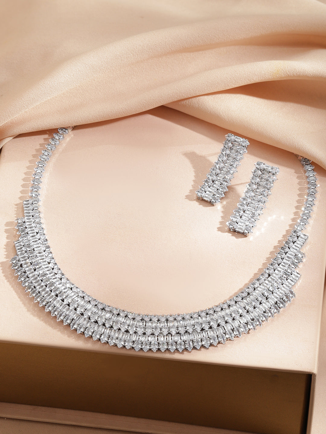 American Diamond Zirconia Embellished Necklace Set フリーサイズ