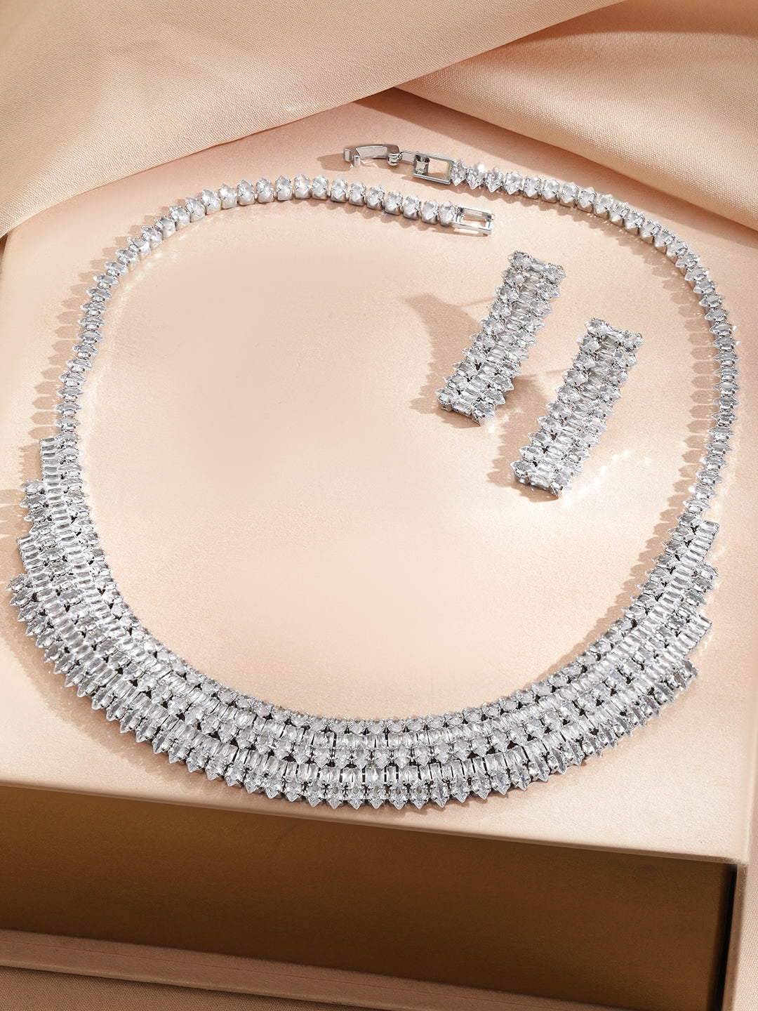 American Diamond Zirconia Embellished Necklace Set フリーサイズ