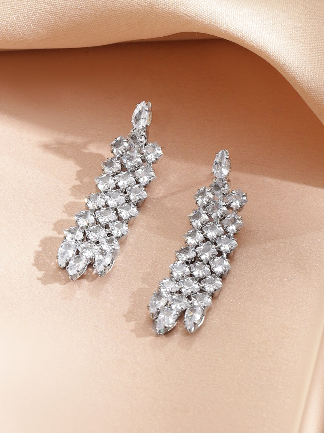 Silver Necklace Set with Crystal Clusters フリーサイズ
