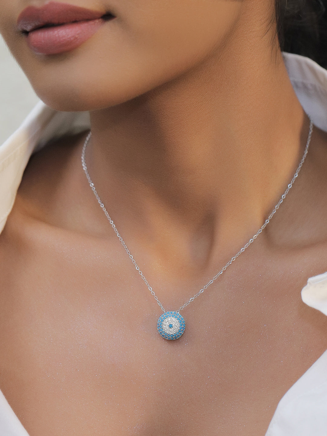 Blue Crystal Studded Pendant Necklace フリーサイズ