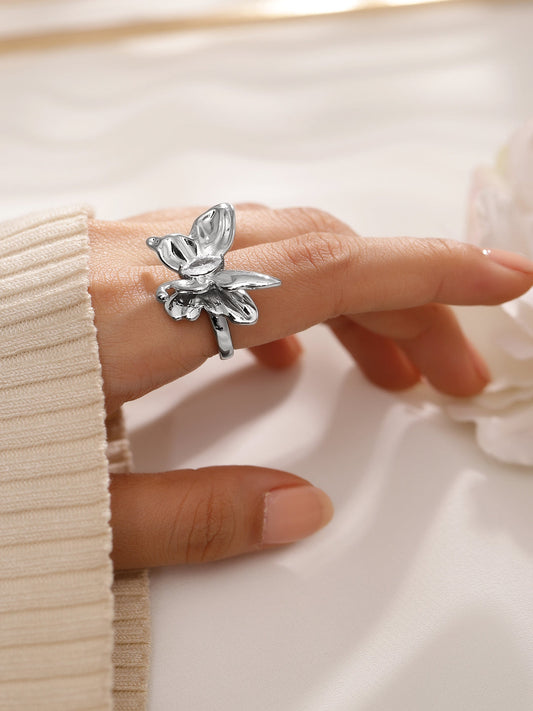 Rubans Voguish Rhodium-Plated Butterfly Design Statement Adjustable Ring Silver