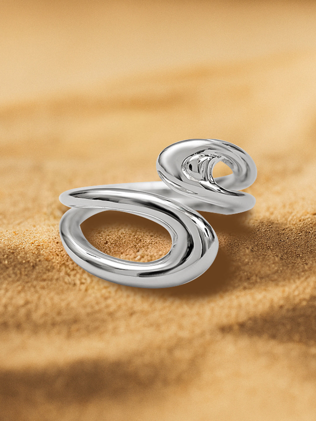 Sculptured Silver Toned Ring フリーサイズ