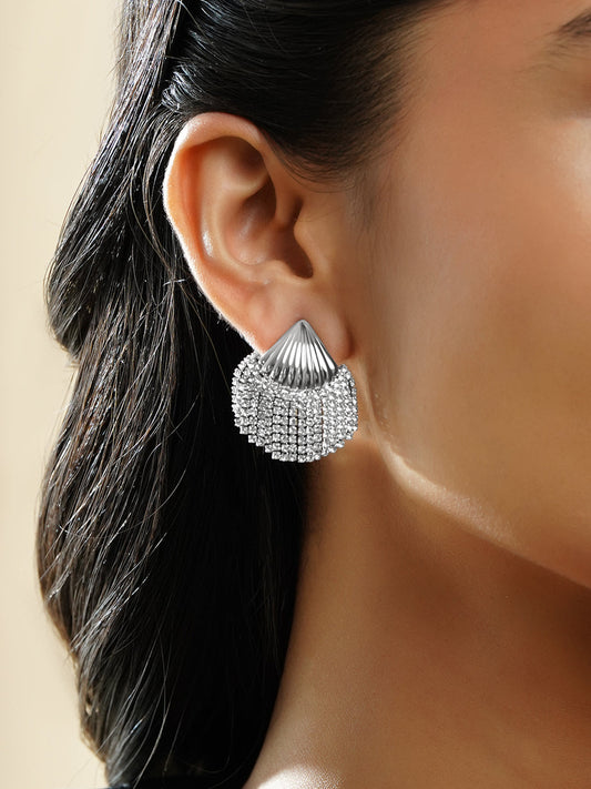 Rubans Rhodium-Plated Shell Motif White Crystal AD Studded Statement Earrings フリーサイズ