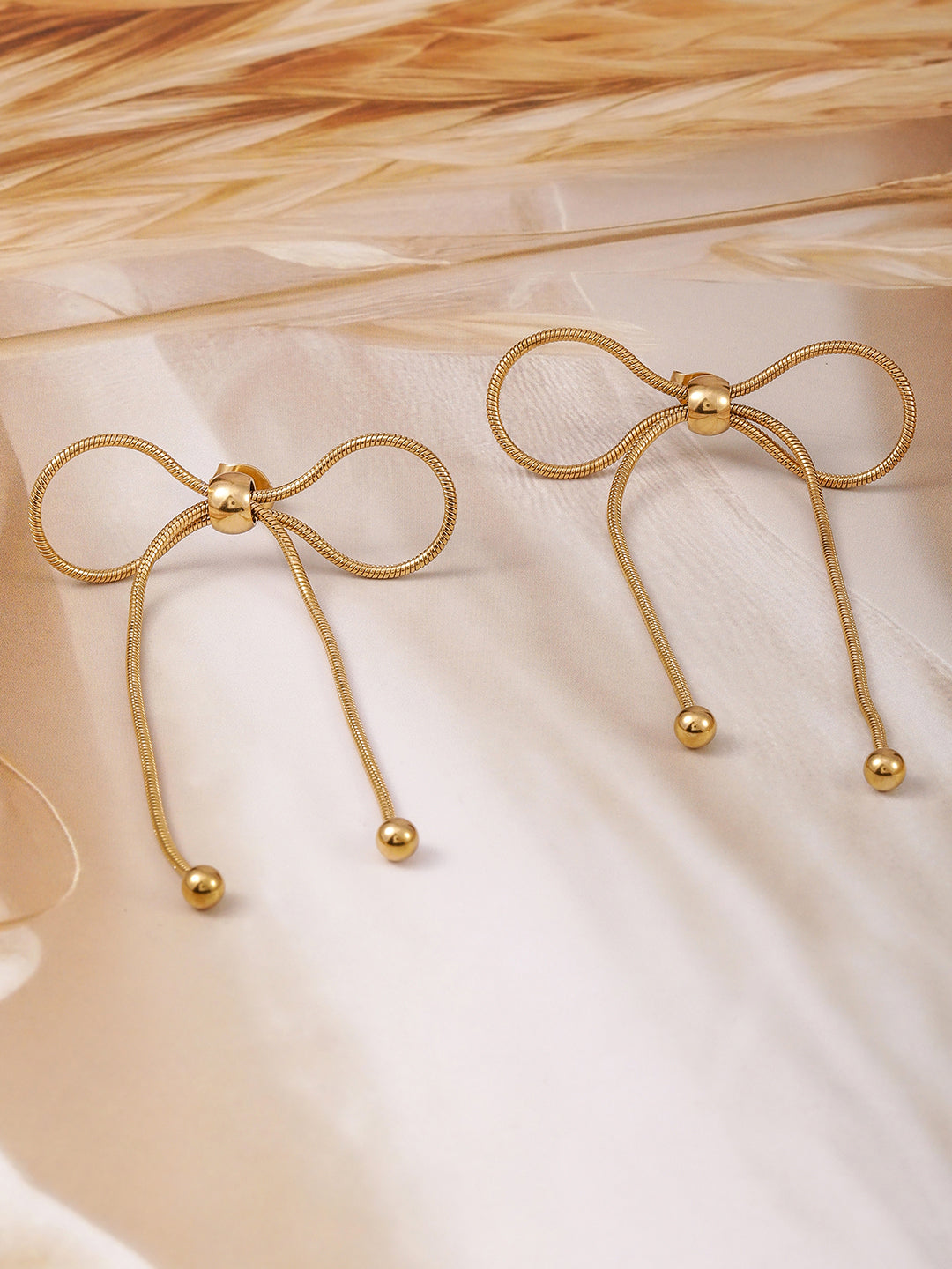 Golden Ribbon Drop Earrings Gold