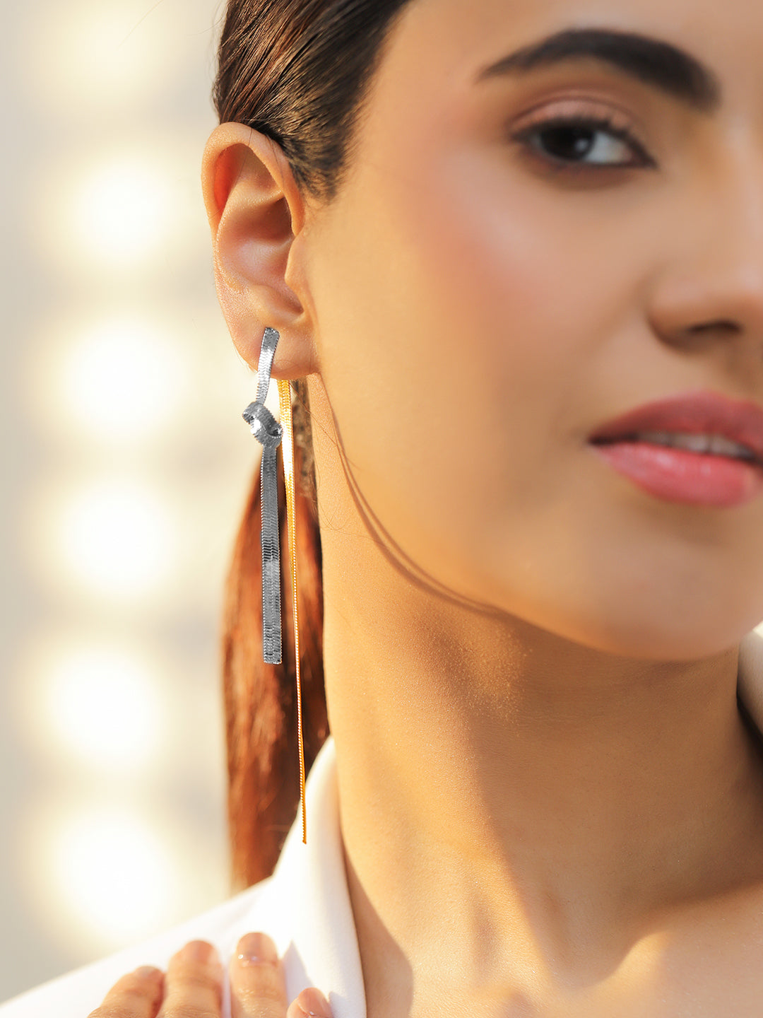 Dual Toned Long Tassel Drop Earrings フリーサイズ