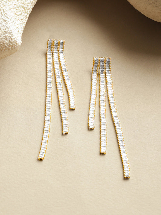 Gold Toned Crystal Studded Dangler Earrings フリーサイズ