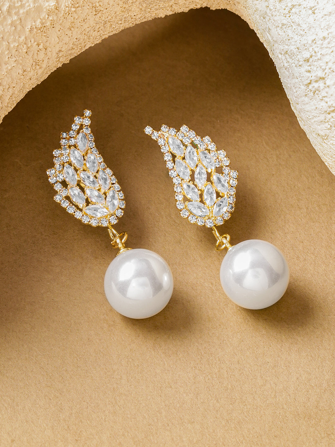 Wing shaped Pearl & Crystal Drop Earrings フリーサイズ