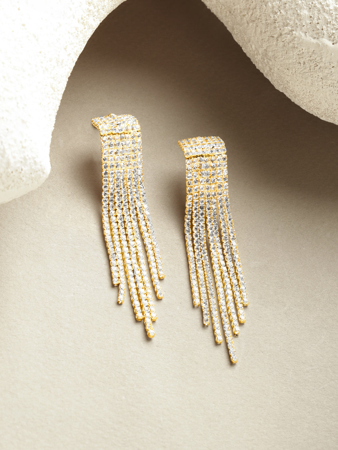 Crystal Studded Gold Toned Tassel Dangler Earrings フリーサイズ