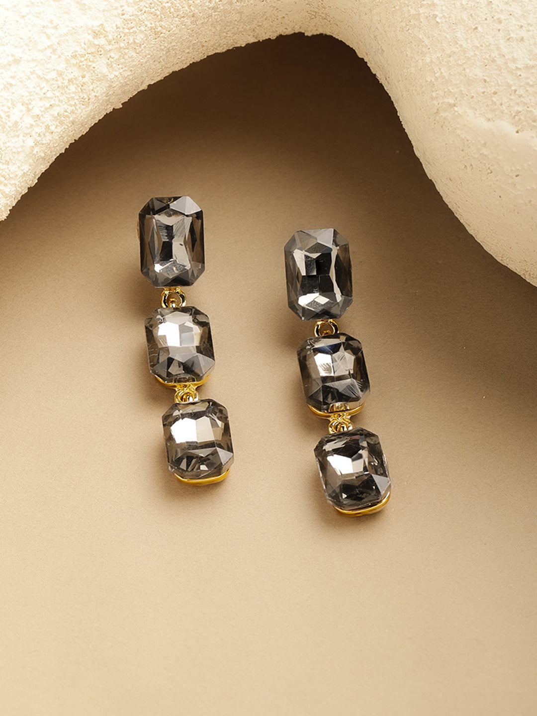 Gold Toned Grey Crystal Dangler Earrings フリーサイズ