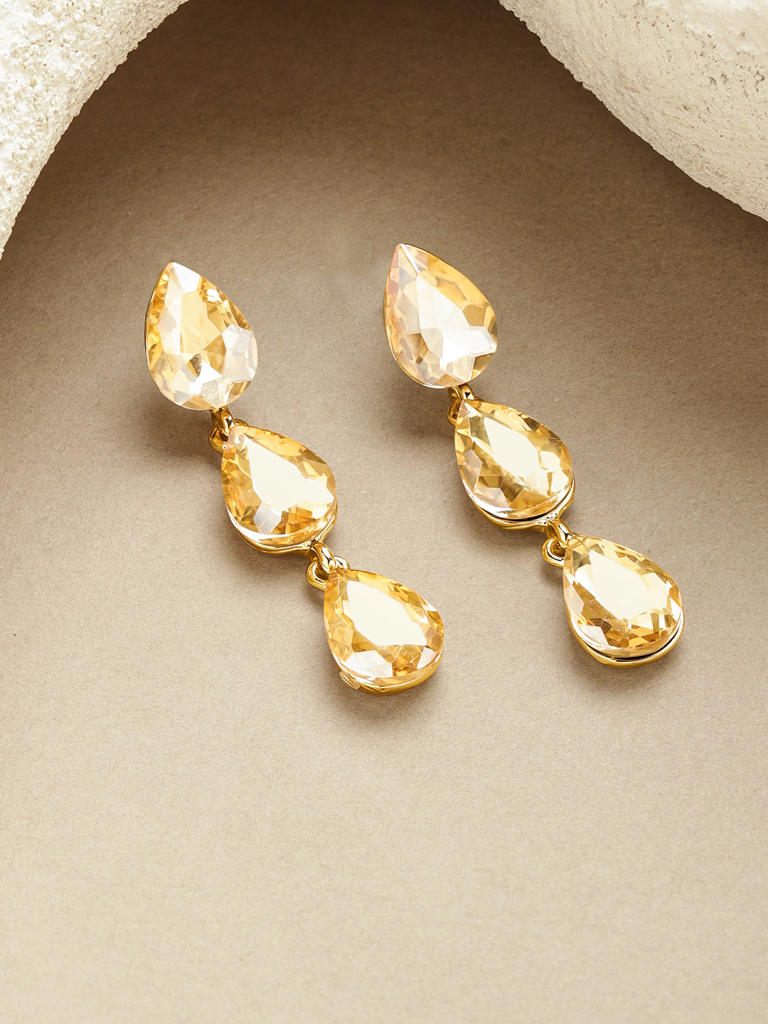 Crystal Teardrop Earrings フリーサイズ