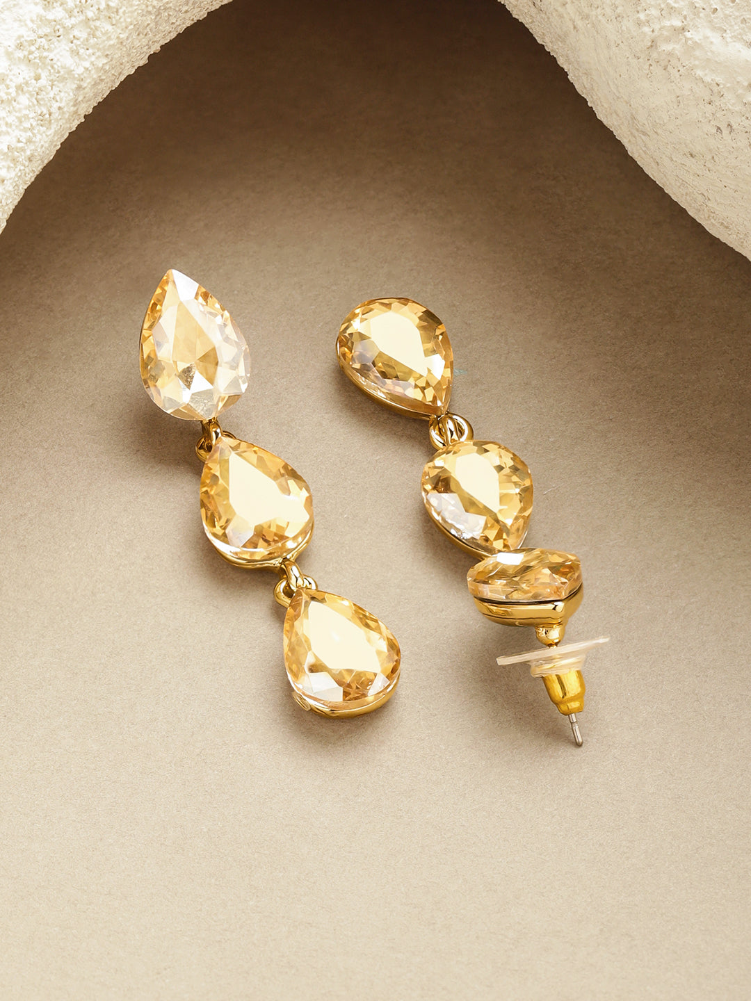 Crystal Teardrop Earrings フリーサイズ