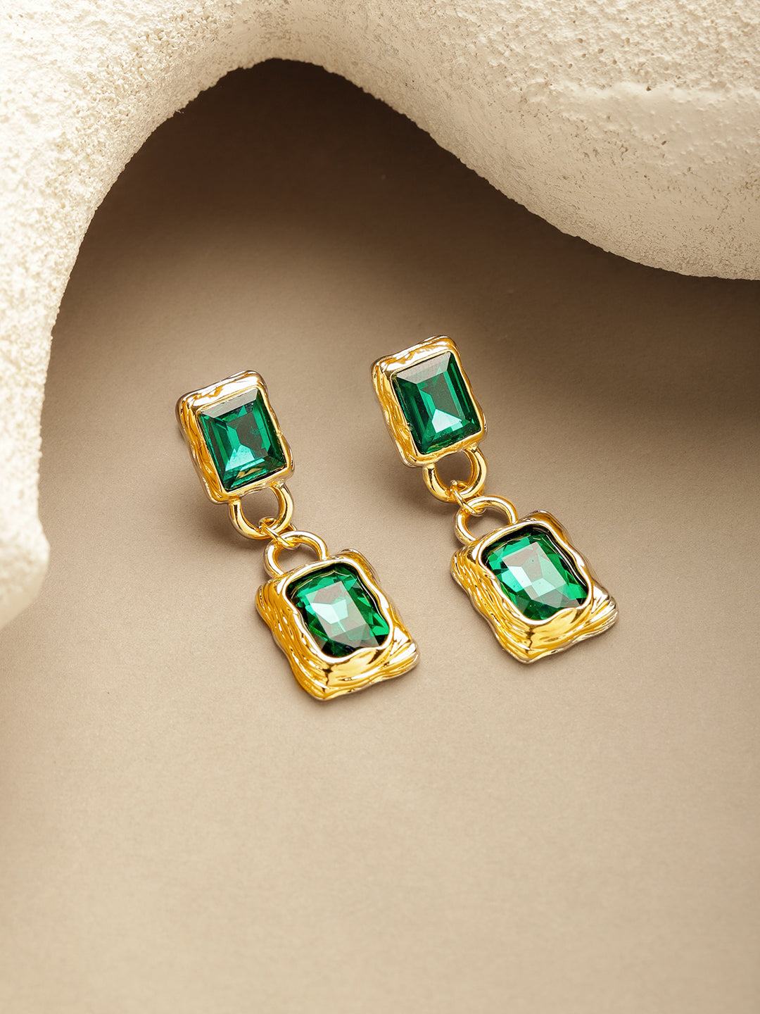 Green Crystal Drop Earrings フリーサイズ