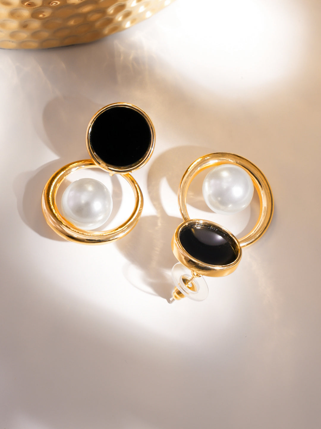 Black & White Pearl Drop Earrings フリーサイズ
