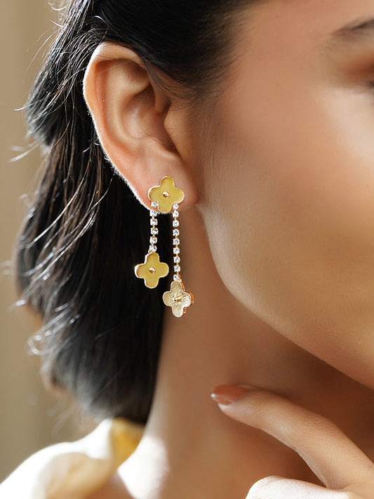 Rubans Voguish 18K Gold-Plated Floral Motif Drop Earrings with White AD Chain フリーサイズ