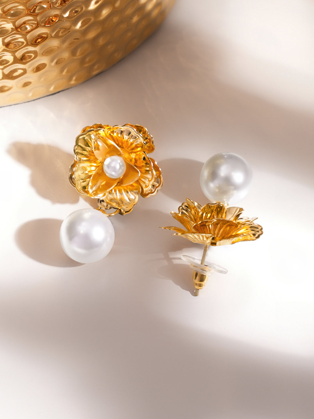 Gold Pearl Drop Earrings フリーサイズ
