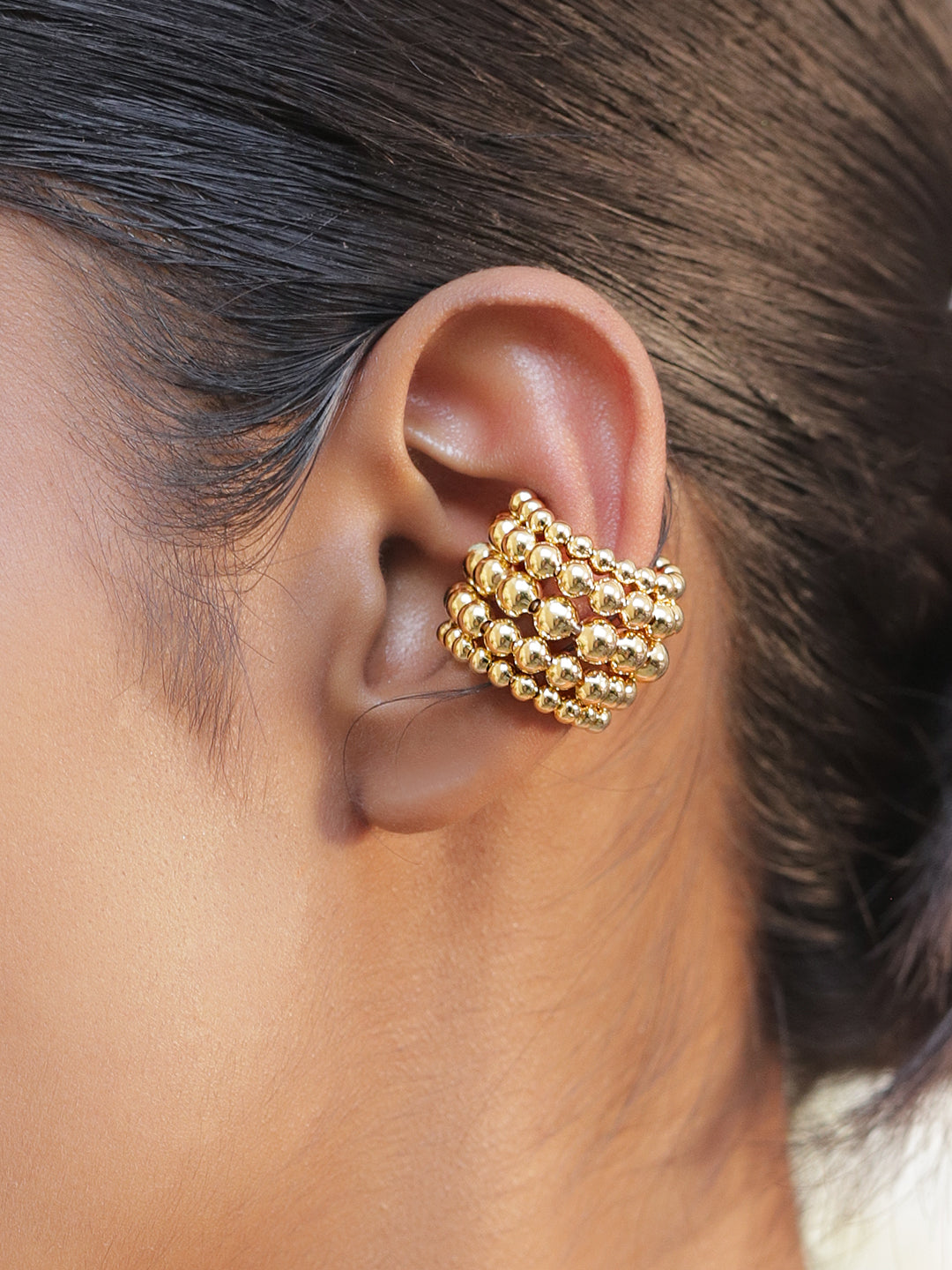 【Rubans】 18K Gold Plated Stainless Steel Layered Beaded Ear Cuffs｜18Kゴールドメッキ ステンレス レイヤード ビーズ イヤカフ