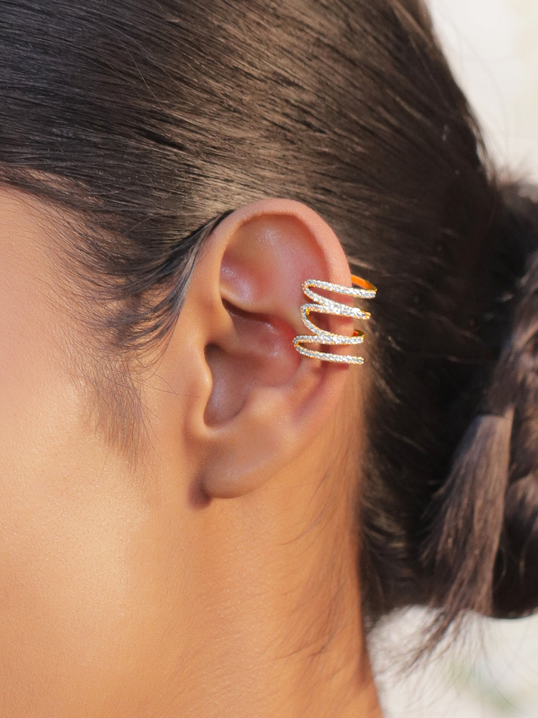 【Rubans】 Voguish 18K Gold Plated Stainless Steel Spiral CZ Ear Cuff｜ヴォーギッシュ 18K ゴールドメッキ ステンレス スパイラル イヤカフ